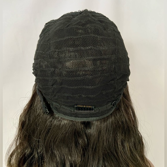 “Put On & Go” Curling/Flat Iron Safe Wig with Bangs fir Daily Wear or Events - Picture 9 of 10